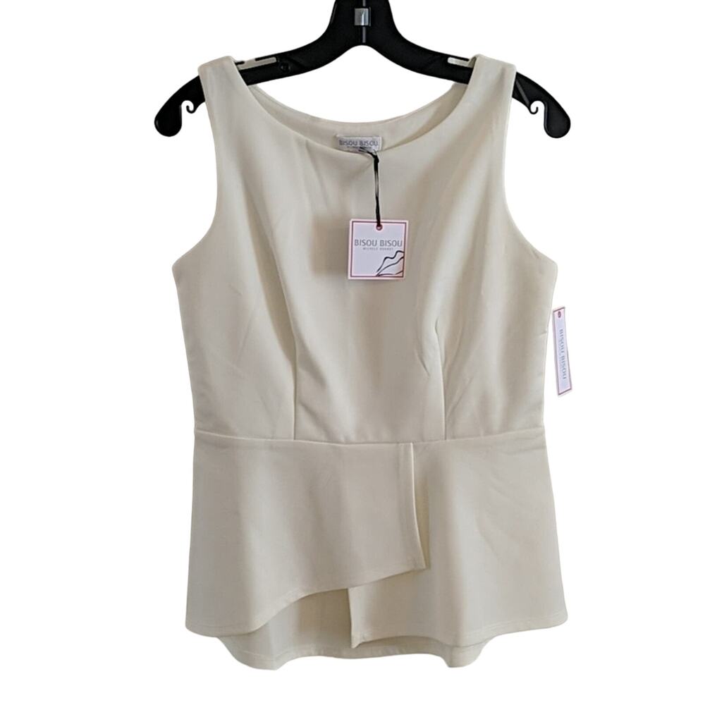 NWT Bisou Bisou Off White Top